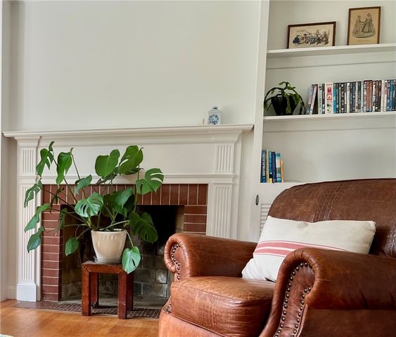 31 Nipsah Road, Warwick, RI 02818