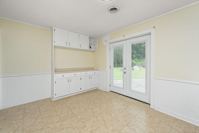 7372 Commodore Road, Yonges Island, SC 29449