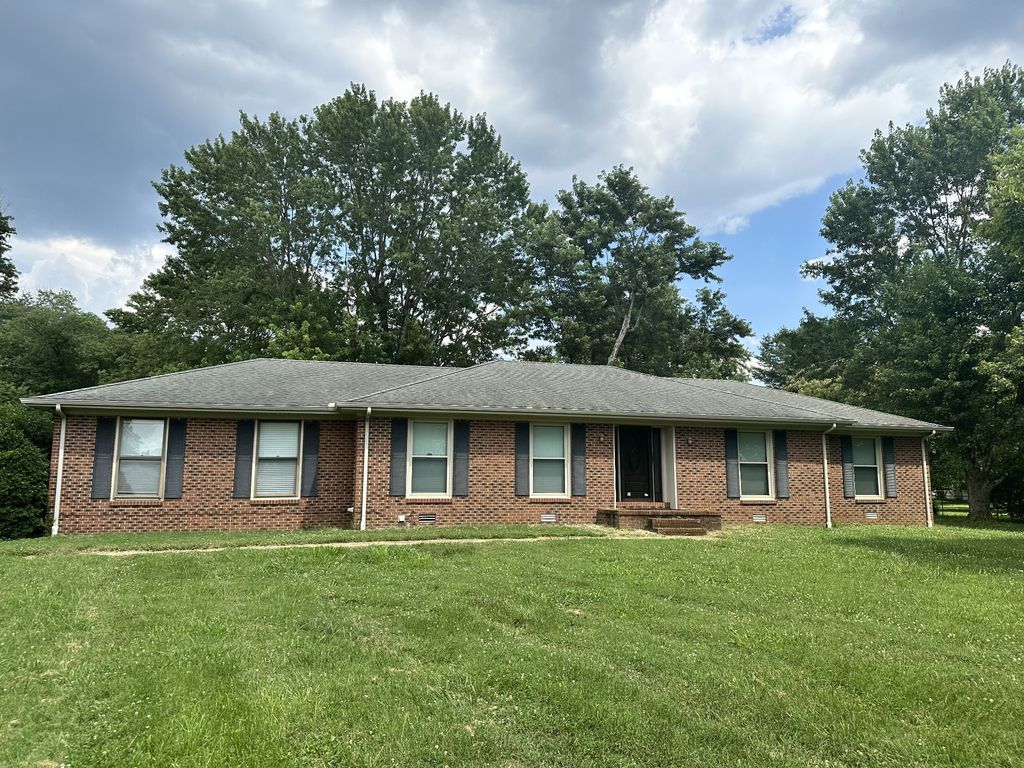 851 Rucker Ln, Murfreesboro, TN 37128