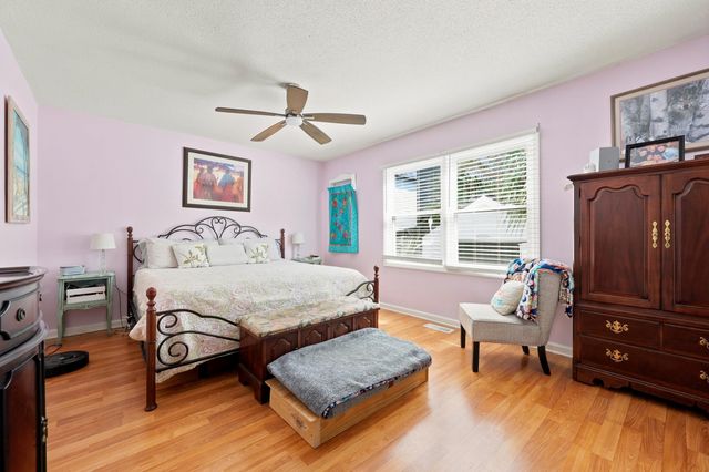 1705 Edge Dr., North Myrtle Beach, SC 29582