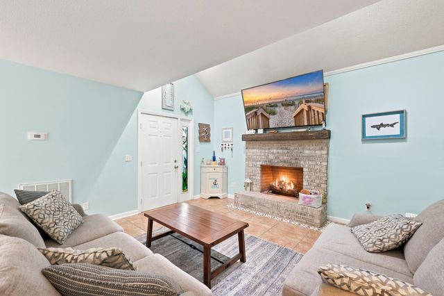 1705 Edge Dr., North Myrtle Beach, SC 29582