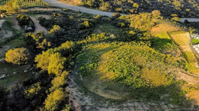 12872 Vineyard Crest Pl, Lakeside, CA 92040