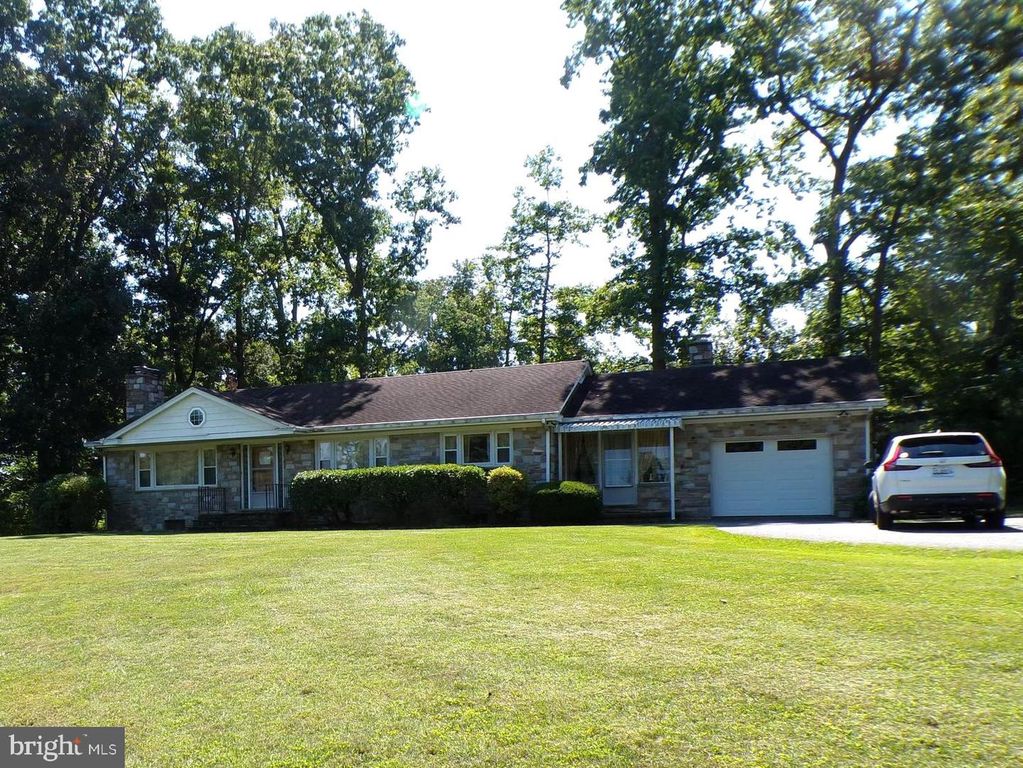 2933 HAMPSTEAD MEXICO RD, Hampstead, MD 21074