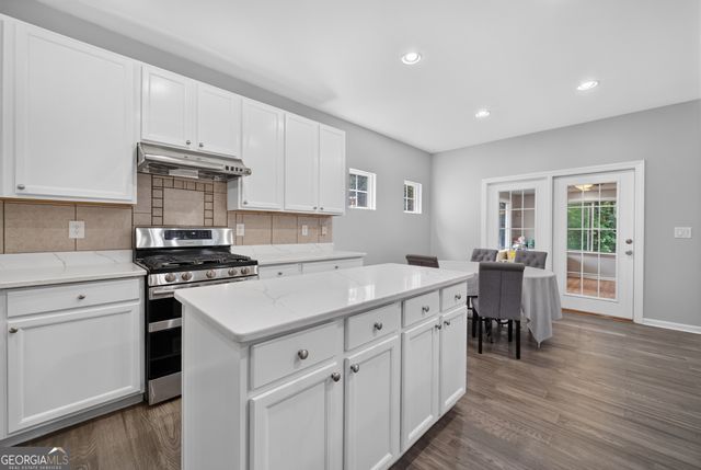 1381 Scenic Pines Drive, Lawrenceville, GA 30044