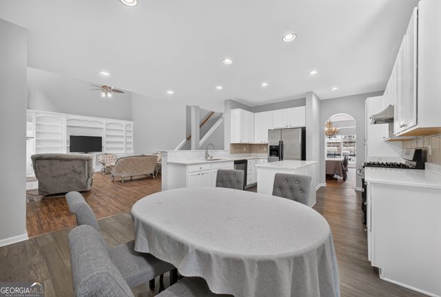 1381 Scenic Pines Drive, Lawrenceville, GA 30044