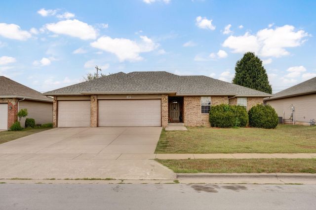 4409 W Nicholas Street, Springfield, MO 65802