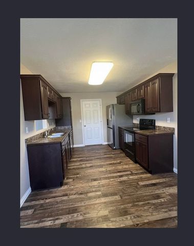 4409 W Nicholas Street, Springfield, MO 65802