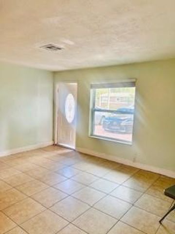 6241 NW 16th Street, Sunrise, FL 33313