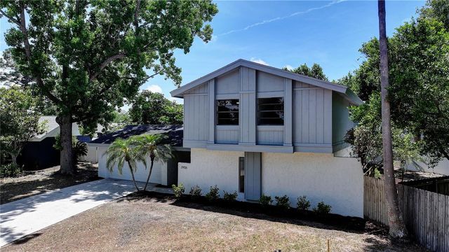 3906 BLOOMING HILL LANE, Palm Harbor, FL 34684