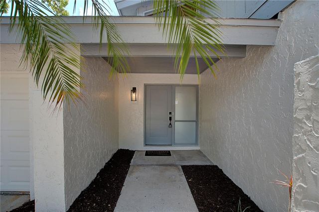 3906 BLOOMING HILL LANE, Palm Harbor, FL 34684