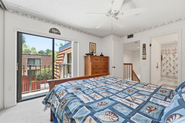 2716 27th Court, Jupiter, FL 33477