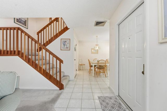 2716 27th Court, Jupiter, FL 33477