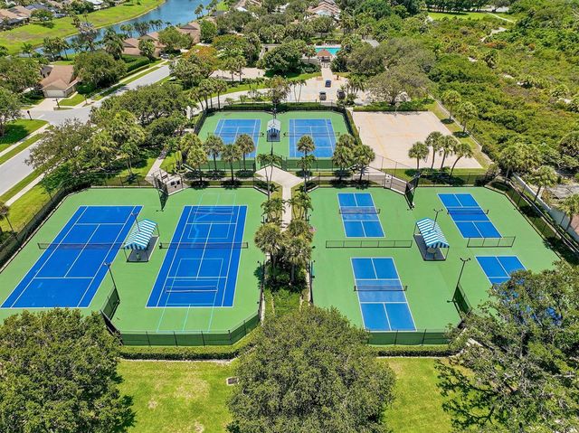 2716 27th Court, Jupiter, FL 33477