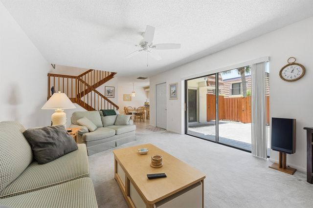 2716 27th Court, Jupiter, FL 33477