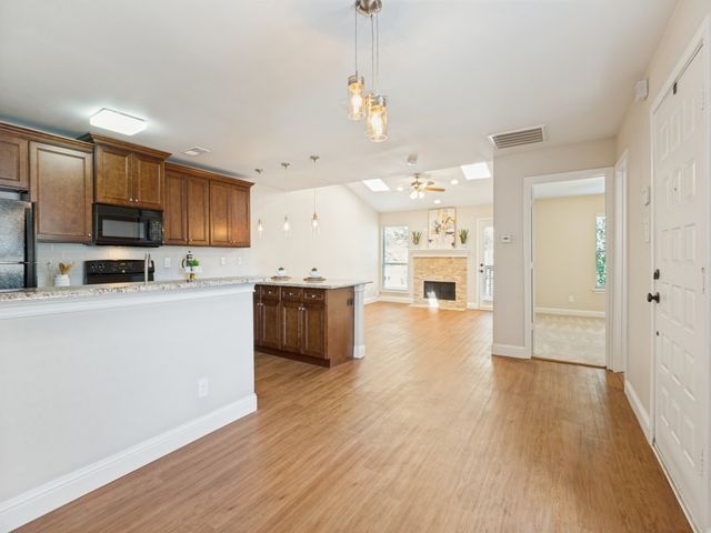 5616 Preston Oaks Road 110, Dallas, TX 75254
