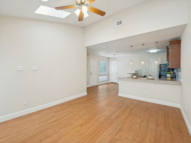 5616 Preston Oaks Road 110, Dallas, TX 75254
