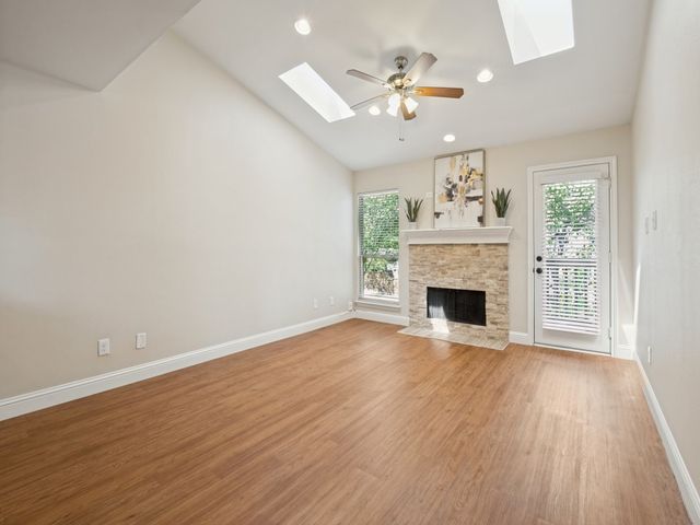 5616 Preston Oaks Road 110, Dallas, TX 75254