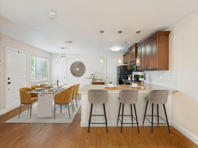 5616 Preston Oaks Road 110, Dallas, TX 75254