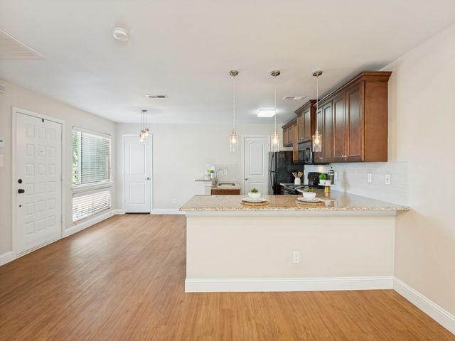 5616 Preston Oaks Road 110, Dallas, TX 75254