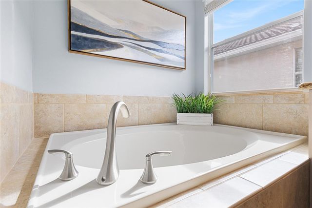 9006 MAJESTY PALM ROAD, Kissimmee, FL 34747