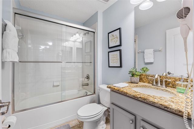 9006 MAJESTY PALM ROAD, Kissimmee, FL 34747