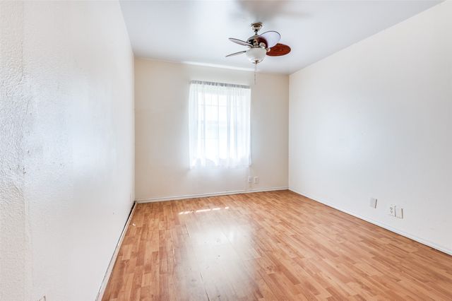 718 Susan Drive, Arlington, TX 76010