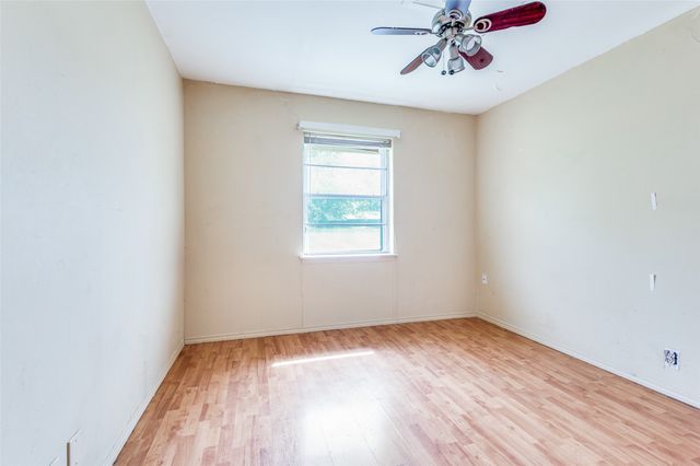 718 Susan Drive, Arlington, TX 76010