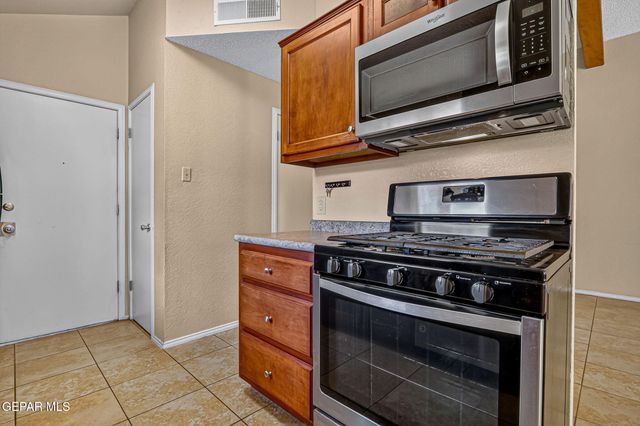 11539 JIM FERRIELL Drive, El Paso, TX 79936