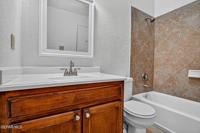 11539 JIM FERRIELL Drive, El Paso, TX 79936