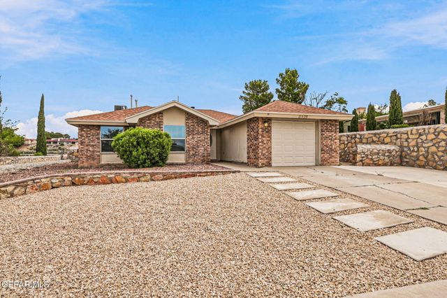 11539 JIM FERRIELL Drive, El Paso, TX 79936