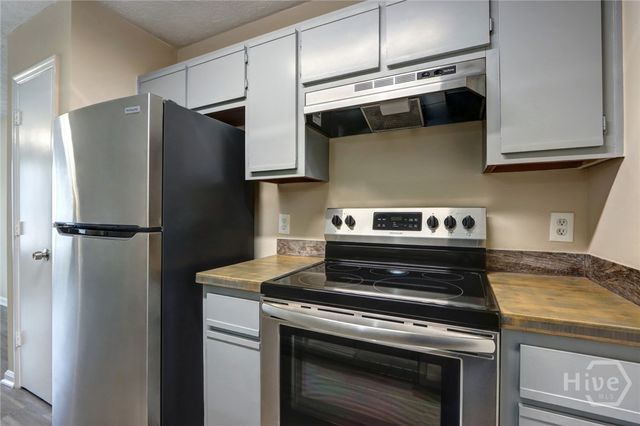 133 Crossover Lane, Savannah, GA 31410