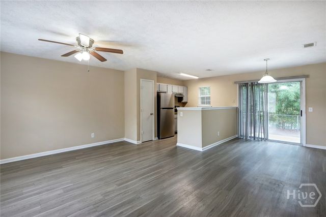 133 Crossover Lane, Savannah, GA 31410