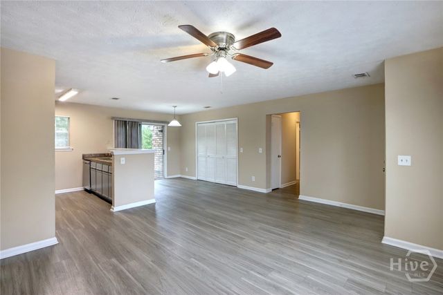 133 Crossover Lane, Savannah, GA 31410