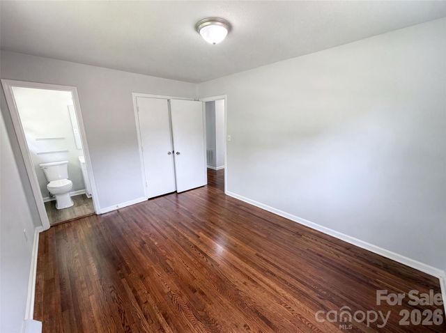 2039 Artwood Lane, Charlotte, NC 28217
