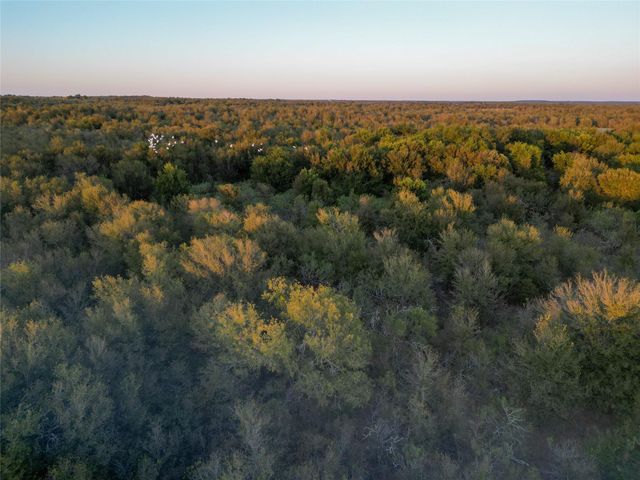 3935 County Road 464, Elgin, TX 78621