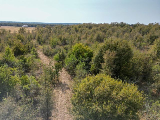 3935 County Road 464, Elgin, TX 78621