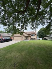 3814 97th Lane NE, Circle Pines, MN 55014