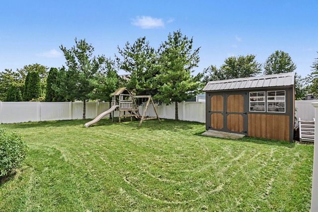 487 Locust Lane, Peotone, IL 60468