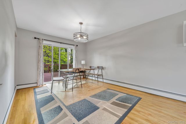 35 Arline Lane, East Islip, NY 11730