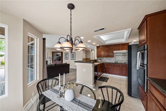 5585 Camino Dorado, Yorba Linda, CA 92887