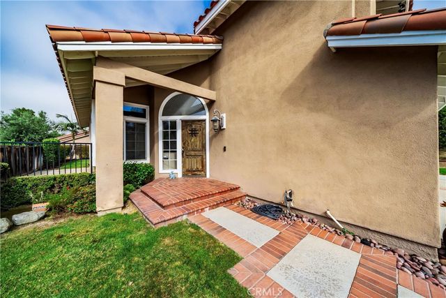 5585 Camino Dorado, Yorba Linda, CA 92887