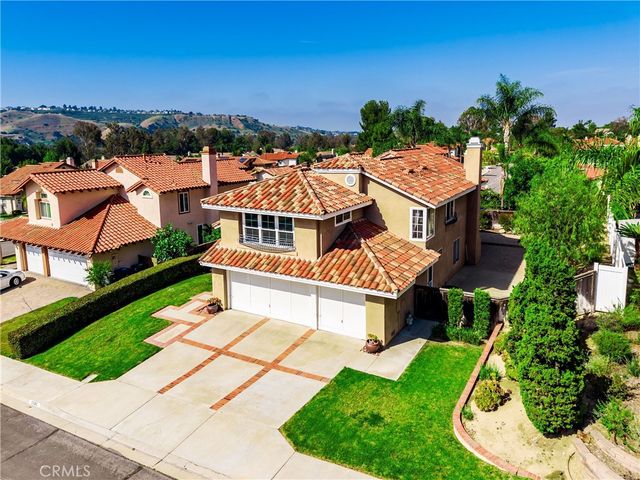 5585 Camino Dorado, Yorba Linda, CA 92887