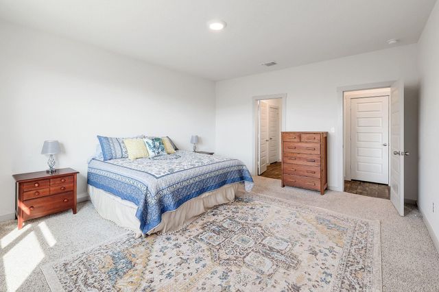 228 Lavaca River LN, Hutto, TX 78634