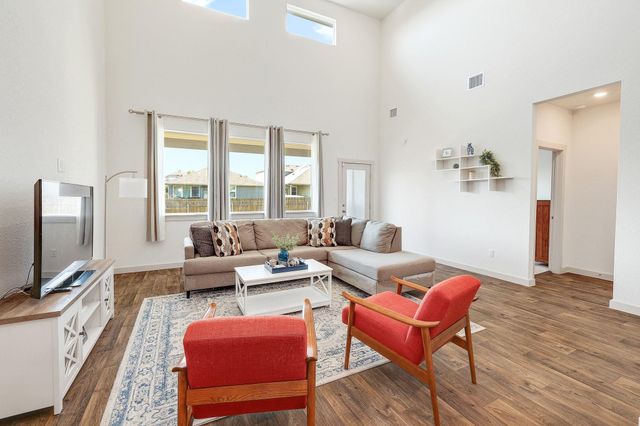 228 Lavaca River LN, Hutto, TX 78634