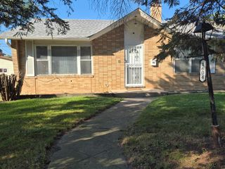 1604 20th Street, North Chicago, IL 60064