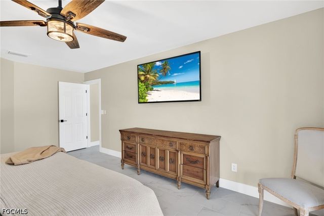 1145 SW 21st TER, Cape Coral, FL 33991