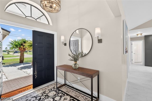 1145 SW 21st TER, Cape Coral, FL 33991