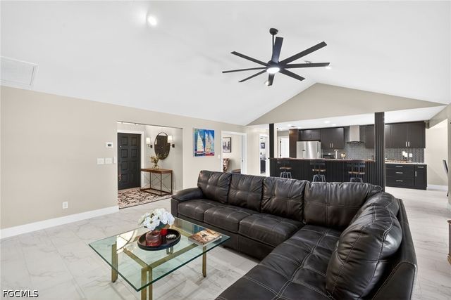 1145 SW 21st TER, Cape Coral, FL 33991