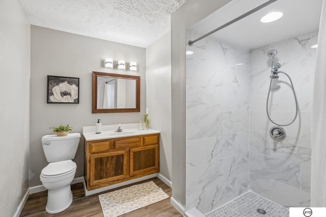3918 Madison Avenue, Lincoln, NE 68504