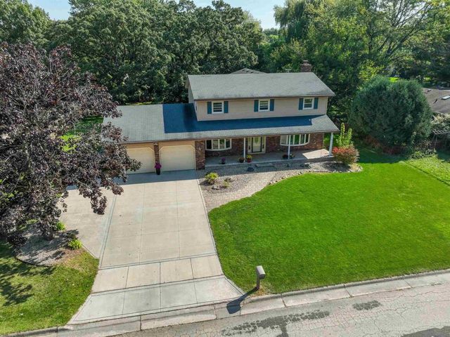 411 Oakland Avenue, Sun Prairie, WI 53590